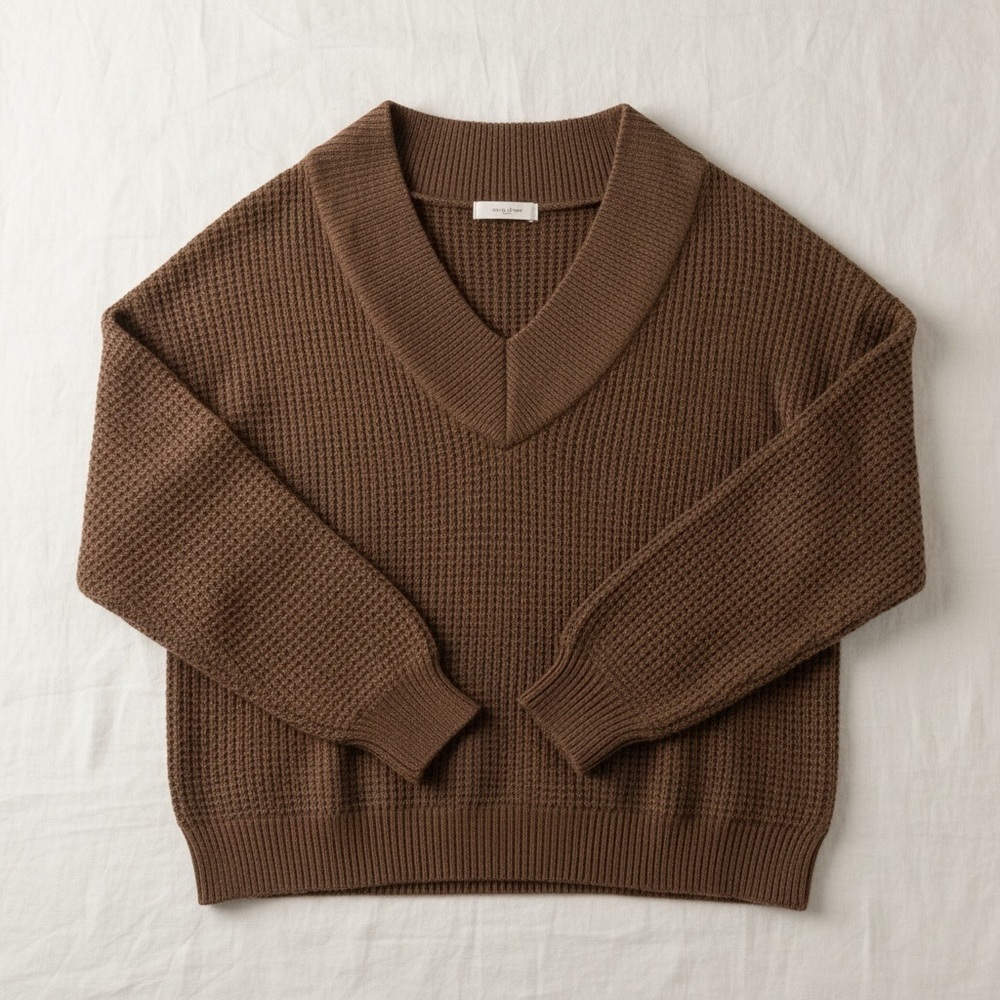Zenana Outfitters V-Neck Sweater in Rich Brown